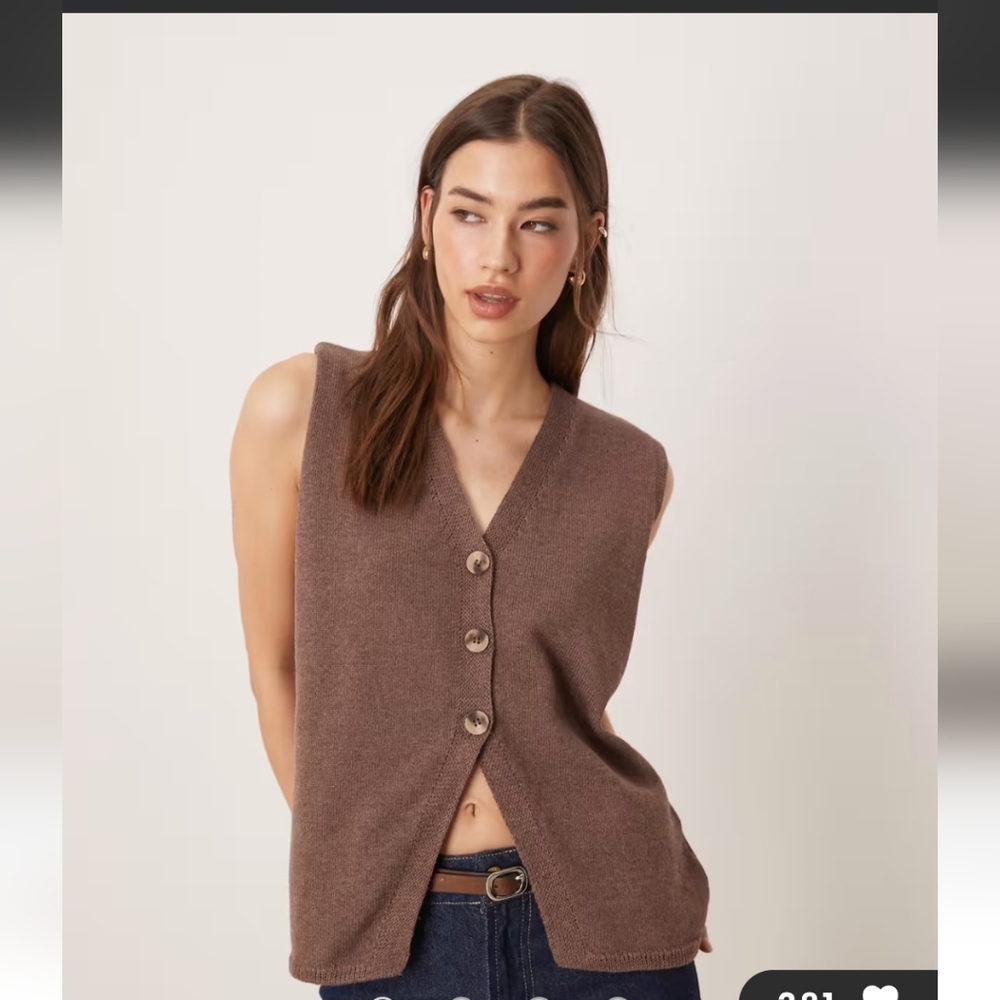 NWT ASOS Liteweight Chocolate Knit Vest